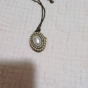 Necklace with photo space